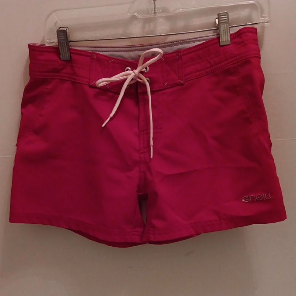 O'NEILL WOMEN'S BRIGHT RED SURF SHORTS
